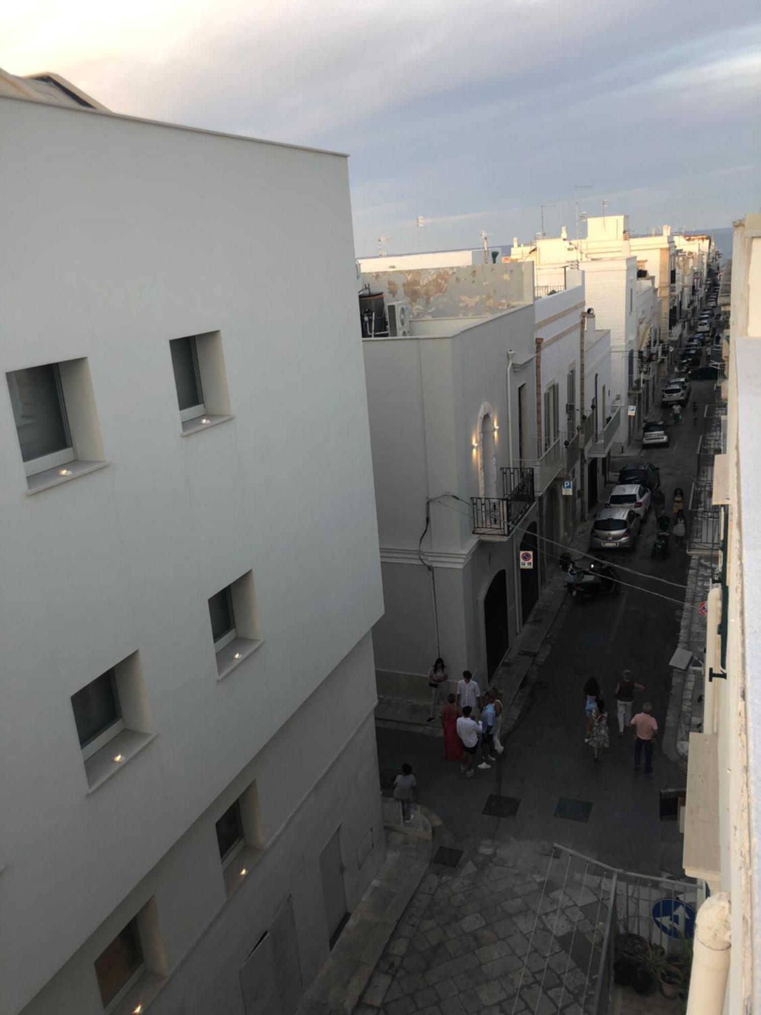 Dimora Grottacielo Apartment Polignano a Mare Bagian luar foto